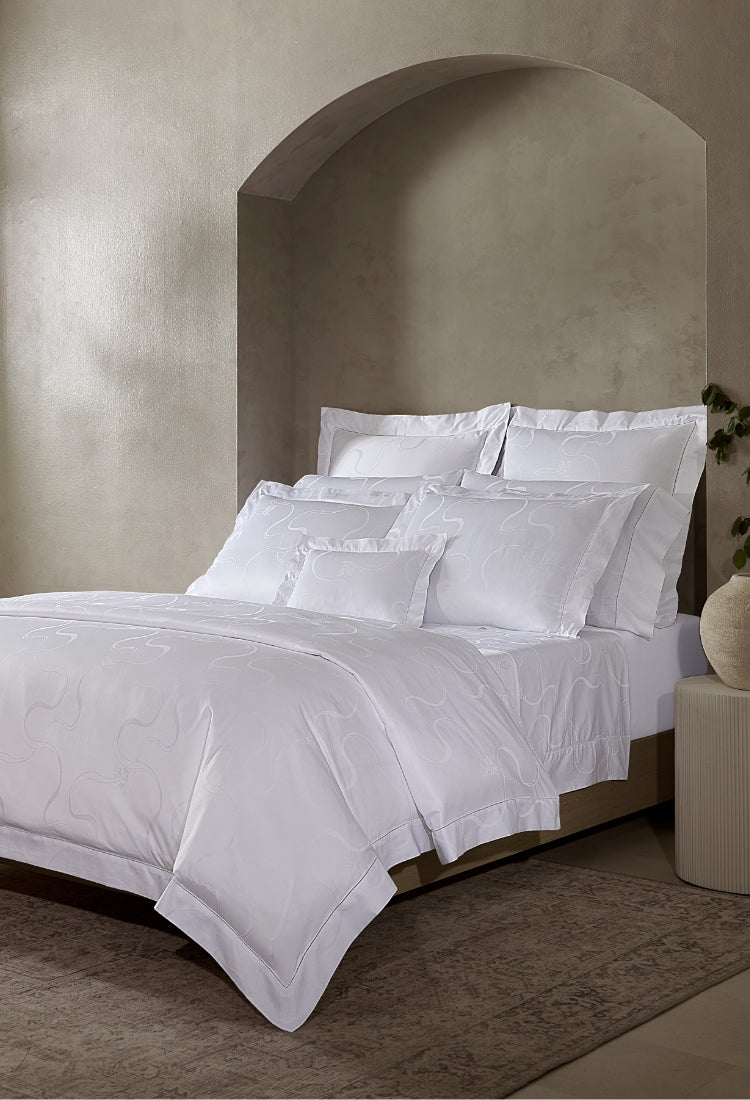 Vittoria Bedding