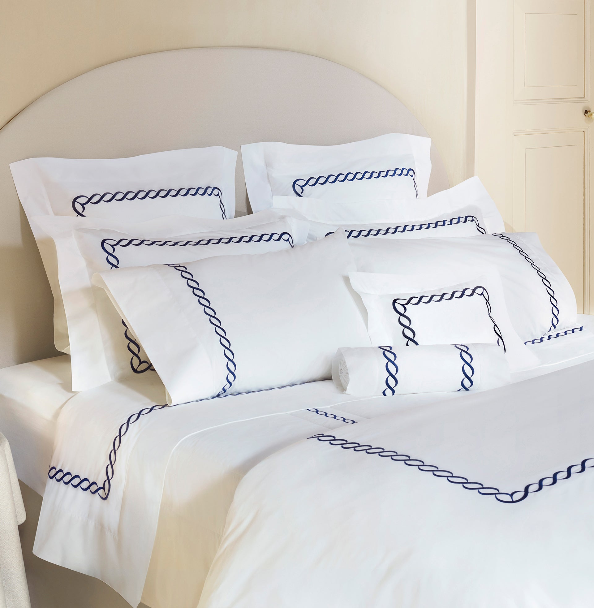 Treccia Moderno Pillowcases